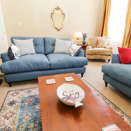 Regent House * Scarborough