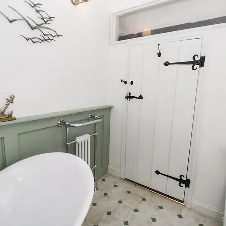 Regent House Scarborough