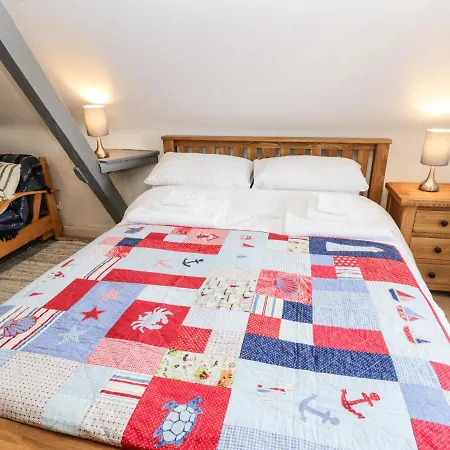 Regent House Apartment *